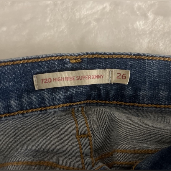 Levi’s High Rise Super Skinny Jeans - Picture 3 of 3
